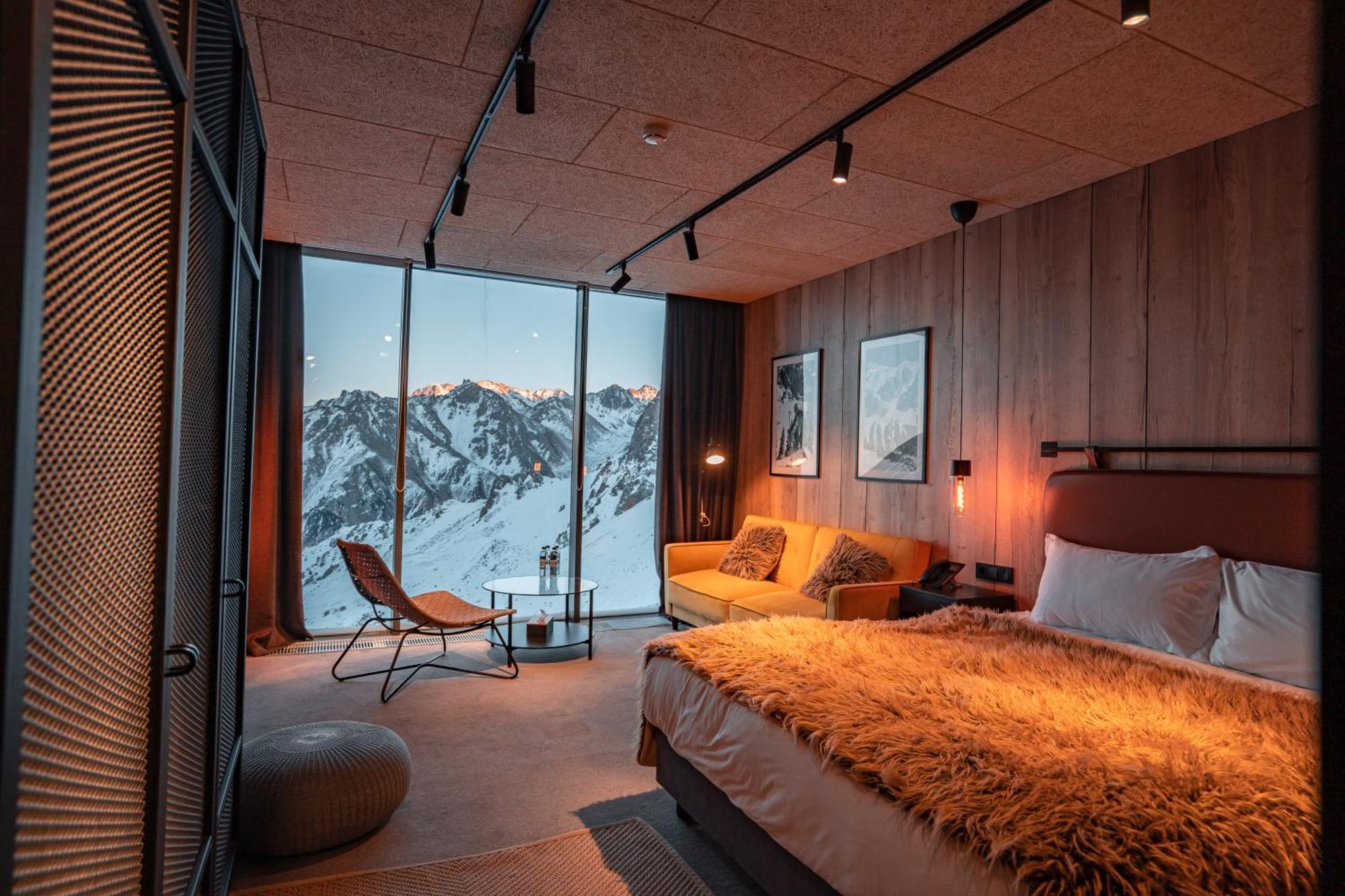 Tenir Eco Hotel, Shymbulak Mountain Resort Almaty Ngoại thất bức ảnh